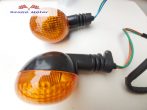   Index szett párban kis méretű ovális sárga búrájának mérete: 52X44mm teljes hossza 95mm